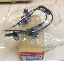 Запчасть датчик abs передний левый Honda CR-V DENSO 57455SWA003