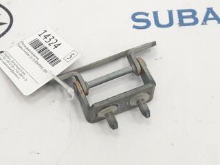 Запчасть петля двери багажника Subaru Forester 2007