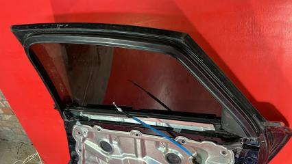 Дверь задняя правая в сборе A8 D3 Дверь задняя правая в сборе A8 D3