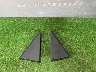 Запчасть накладка задней двери внутренняя (треугольник) Kia Rio 3 UB 11-17