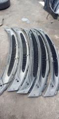 Запчасть решетка стеклоочистителя (планка под лобовое стекло) Chrysler Voyager III 1995-2001 1998