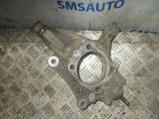 Кулак поворотный передний левый Volvo S60 2003-2004