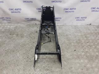 Подлокотник Mercedes ML