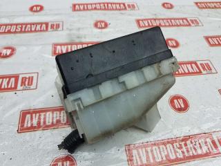Запчасть блок предохранителей NISSAN X-TRAIL 03.2001
