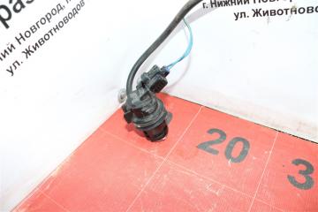 Насос омывателя передний RAV4 2005 20 1AZFE Насос омывателя передний RAV4 2005 20 1AZFE