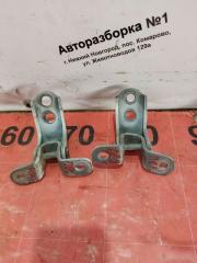 Петля двери RAV4 20 Петля двери RAV4 20