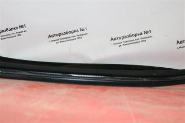 Уплотнитель двери задний левый C-class 2009 w204 271.950 m271 Уплотнитель двери задний левый C-class 2009 w204 271.950 m271
