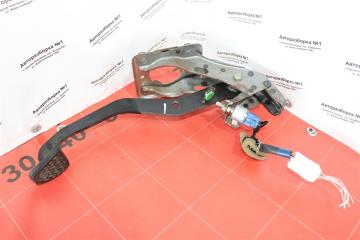 Запчасть педаль тормоза Toyota RAV4 2004 20 1AZFE 4701042070 контрактная Педаль тормоза Toyota RAV4 2004 20 1AZFE 4701042070 контрактная