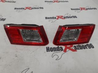 Фонарь в крышку багажника Honda Accord 2009