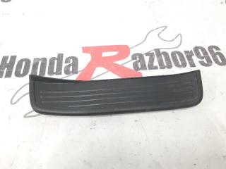 Накладка на порог задняя правая Honda Accord 2006