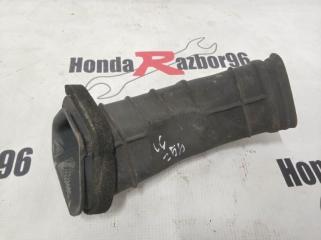 Патрубок воздушного фильтра Honda Civic 2006