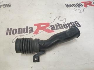 Патрубок воздухозаборника Honda Stream 2000
