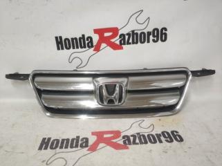 Решетка радиатора Honda CR-V 2006