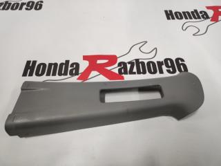Накладка центральной стойки Honda Hr-V GH4 D16 2003 лев.