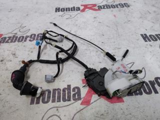 Замок двери задний левый Honda Accord 2007