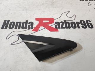 Накладка на крыло передняя правая Honda Civic 2011