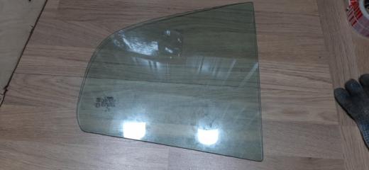 Запчасть стекло (форточка) заднее правое Skoda Octavia 1997-2005