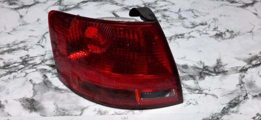 Запчасть фонарь задний левый Audi A4 2005-2007