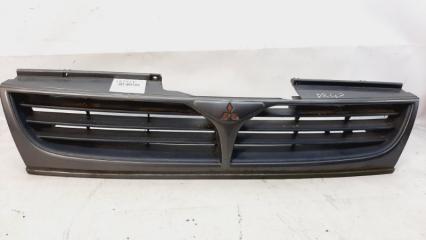 Решетка радиатора Mitsubishi Space Wagon 1994