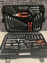 Набор инструментов 137 предметов подарок мужчине tools137-0000 новая