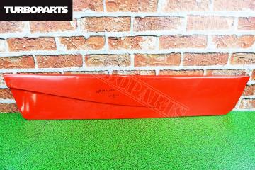 Запчасть накладка на дверь правая MITSUBISHI GTO