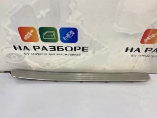 Запчасть накладка на порог внутренняя передняя правая Porsche Cayenne