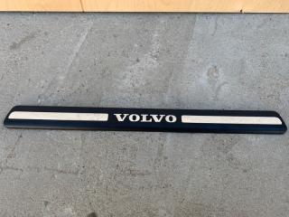 Запчасть накладка на порог Volvo S60 2006