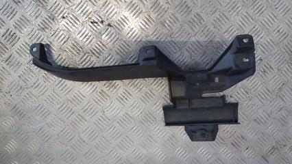 Запчасть кронштейн переднего бампера PEUGEOT 4007 2009