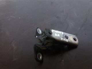 Запчасть петля двери задней правой нижняя PEUGEOT 4007 2010