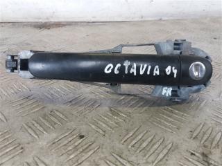 Запчасть ручка двери передней наружная правая SKODA OCTAVIA 2004