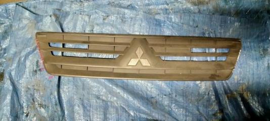 Запчасть решетка радиатора передняя MITSUBISHI LANCER