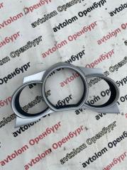 Запчасть накладка щитка приборов Citroen C3 2010