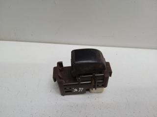 Запчасть кнопка стеклоподъемника Toyota Mark 2 2002