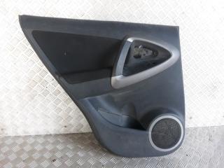 Запчасть обшивка двери задняя левая Toyota RAV4 2006-2013