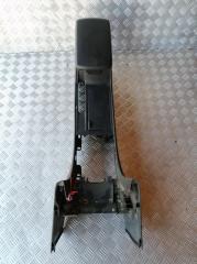Консоль подлокотник Mazda 3 2002-2009