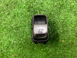 Кнопка откидывания сиденья правая Mercedes-Benz C-Class