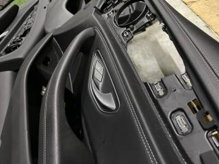 Обшивки двери E-Class 2016 W213 OM654