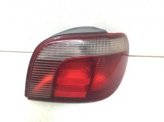 Запчасть фонарь задний правый Toyota Yaris 2003