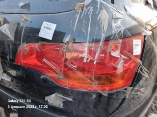 Запчасть стоп-сигнал правый AUDI Q7 2008