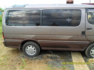 Крыло заднее правое Toyota Hiace