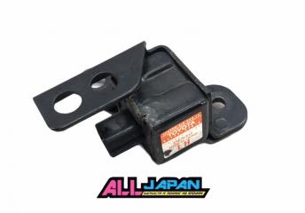 Запчасть датчик air bag левый TOYOTA Altezza 1998