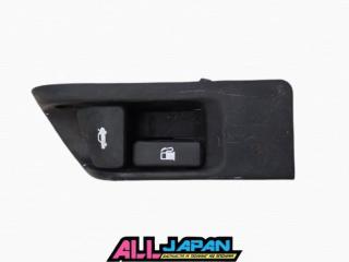 Запчасть рычаг открывания лючка бензобака TOYOTA Camry 2006 - 2009