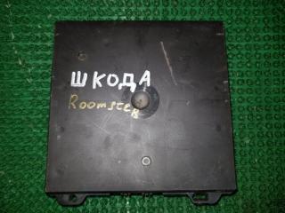 Запчасть блок управления Skoda Roomster 2006-2015