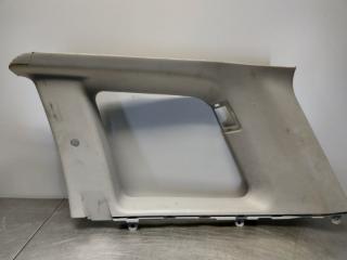 Запчасть накладка багажника правая Mitsubishi Outlander 2004
