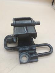 Запчасть петля двери передней правой Volkswagen Touareg 2003-2007