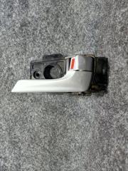 Запчасть ручка двери внутренняя передняя правая Kia Rio 2012г