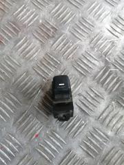 Запчасть кнопка стеклоподъемника задняя левая Kia Rio 3 2014