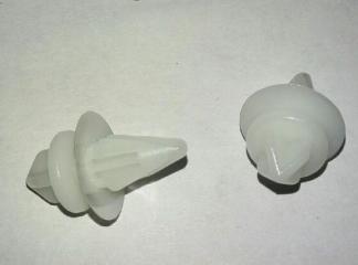 Клипса MITSUBISHI LANCER 9 2000 2001 2002 2003 2004 2005 2006 2007 2008 2009 2010 2011