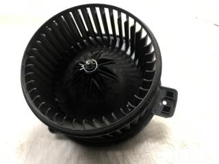 Запчасть мотор печки HYUNDAI SOLARIS 1 2010 2011 2012 2013 2014 2015 2016 SB G4FA 971114L000 Б/У Мотор печки HYUNDAI SOLARIS 1 2010 2011 2012 2013 2014 2015 2016 SB G4FA 971114L000 Б/У