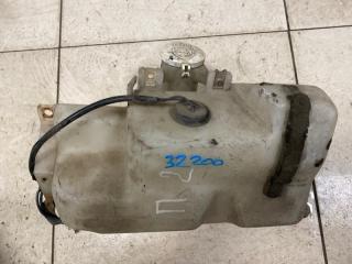 Бачок омывателя MITSUBISHI PAJERO 2 1990 1991 1992 1993 1994